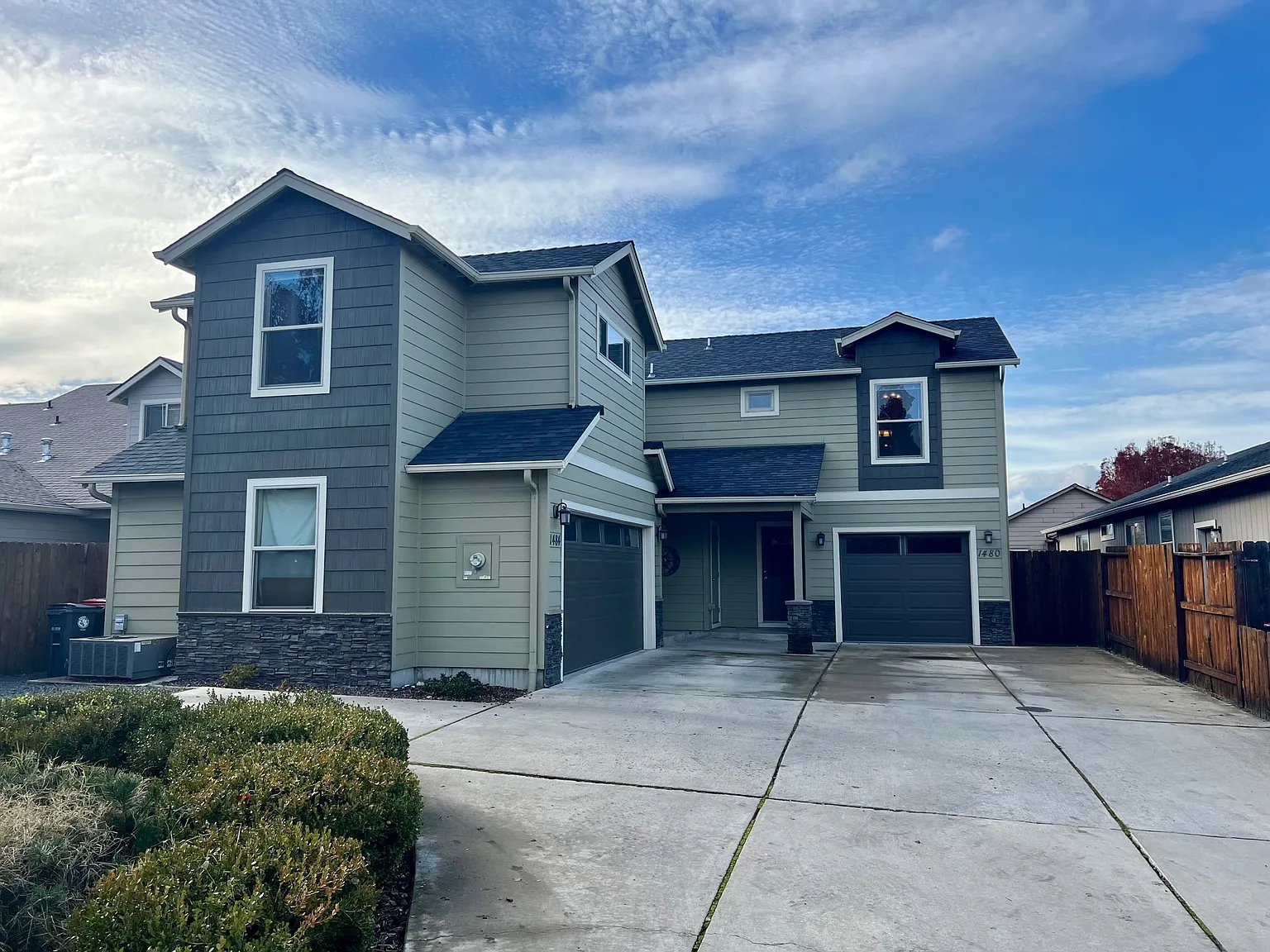 2 bed, 1296 sqft, $1,695 — Photo 1