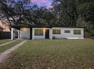 2440 S Elm Ave, Sanford, FL 32771