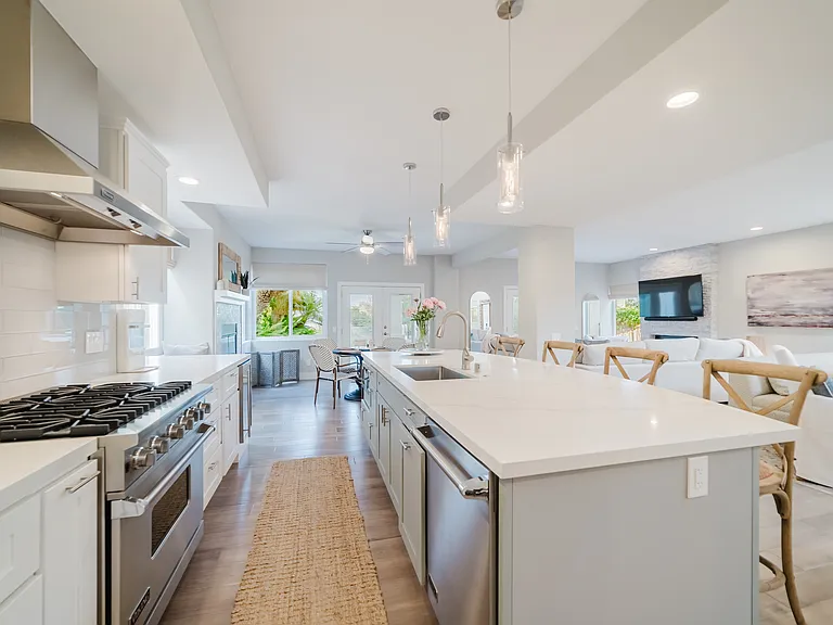 7528 Navigator Cir — Photo 21