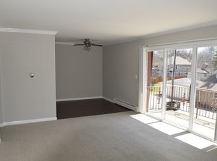 1425 Ashland Ave #QF7M42QJA, Des Plaines, IL 60016