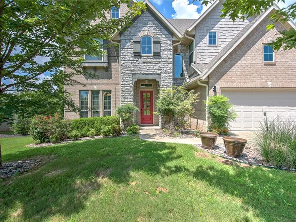 3195 N Blue Star Dr, Fayetteville, AR 72703
