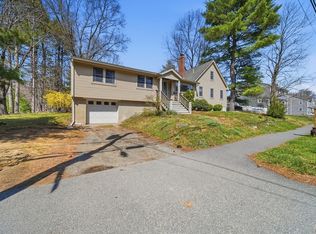 19 Peter Rd, North Reading, MA 01864