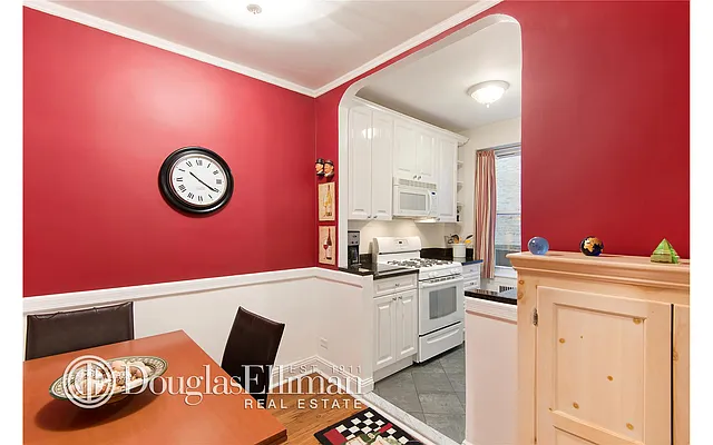 Sold by Douglas Elliman | media 3