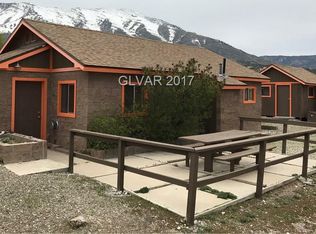 31 Cedar Rd, Cold Creek, NV 89124