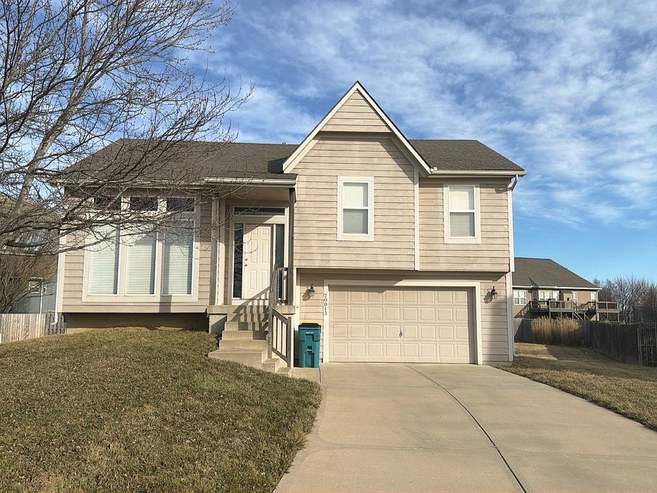 1st image of 20013 Falcon Ridge Dr