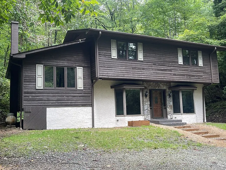 2600 E Fork Rd — Photo 1