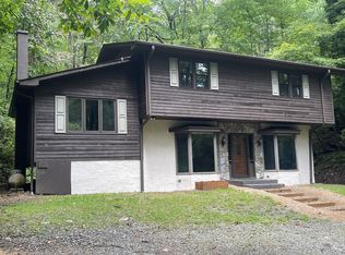 2600 E Fork Rd, Brevard, NC 28712