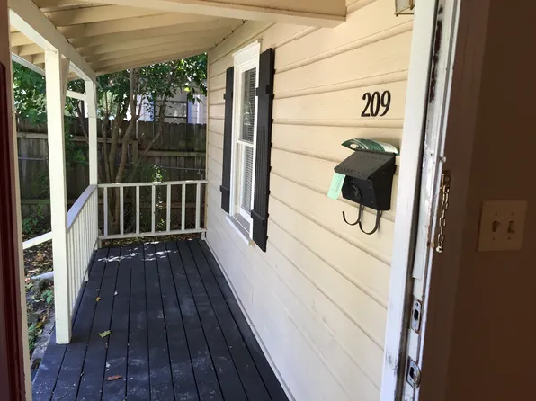 209 W 55th 1/2 St, Austin, TX 78751