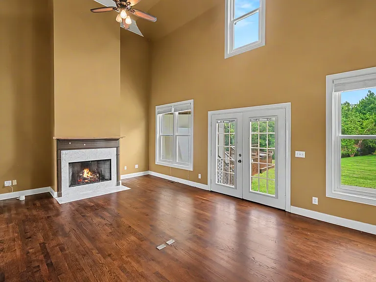 5280 Murray Ln — Photo 4