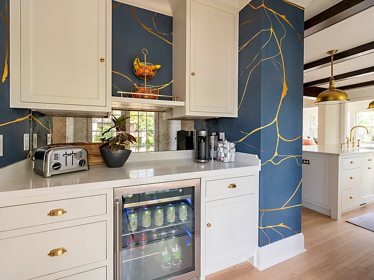 Butlers pantry, bonus kitchen space right off the french doors going outside, perfect space for entertaining and storage.