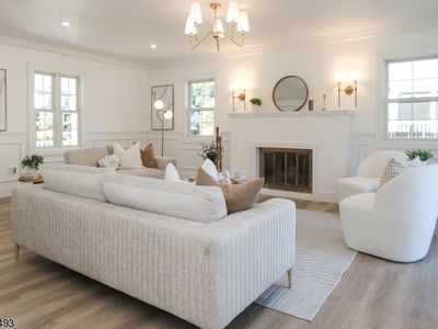 237 Grove St, Montclair, NJ, 07042