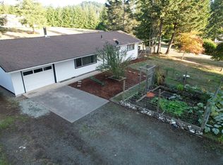 57151 Gladewood Rd, Coquille, OR 97423