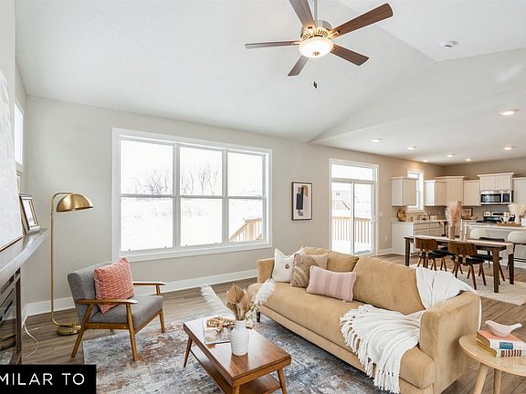 5th image of 4302 NE 3rd St