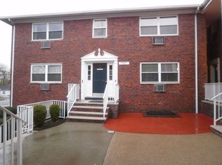 197-1 No Beverwyck Rd, Lake Hiawatha, NJ 07034
