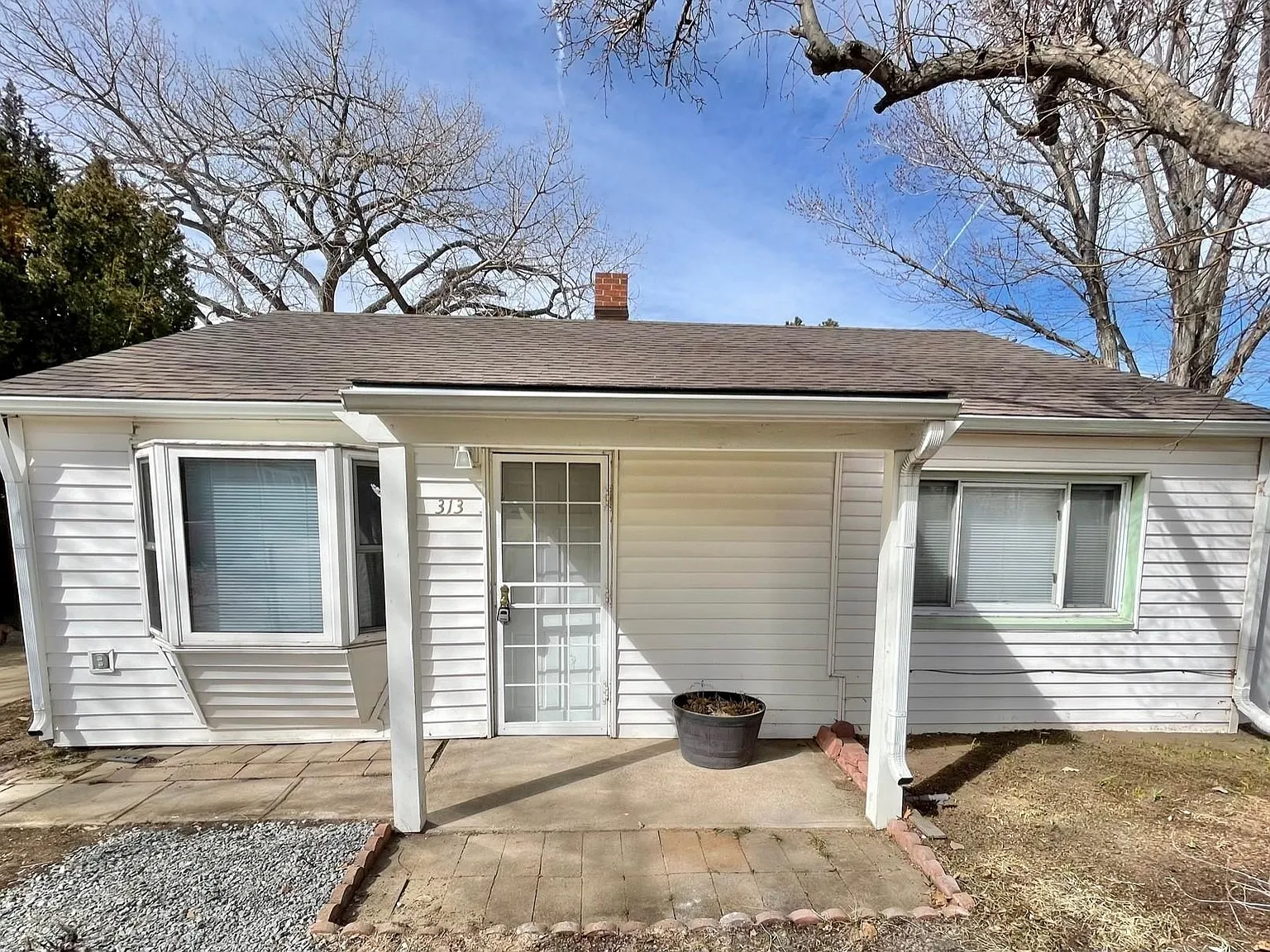 3 bed, 1426 sqft, $2,700 — Photo 1