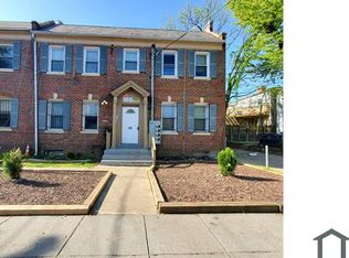 1811 Q St SE APT 1, Washington, DC 20020