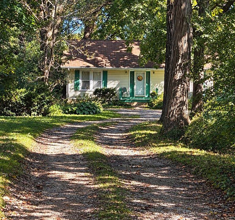 1st image of 8239 Cooper ROAD