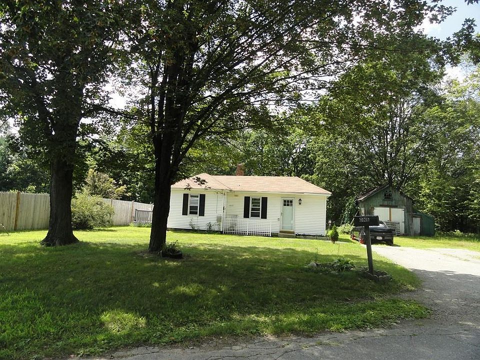 2nd image of 1 Benjamin St