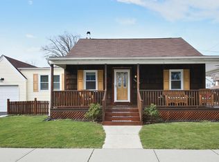 100 Omaha St, Dumont, NJ 07628