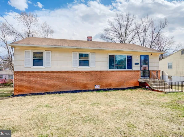 7535 Newberry Ln, Lanham, MD 20706