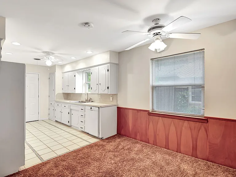 1007 Newberry Dr — Photo 21