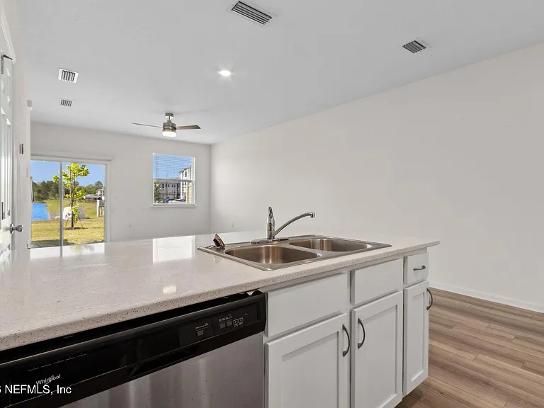 7810 Merchants Way — Photo 8