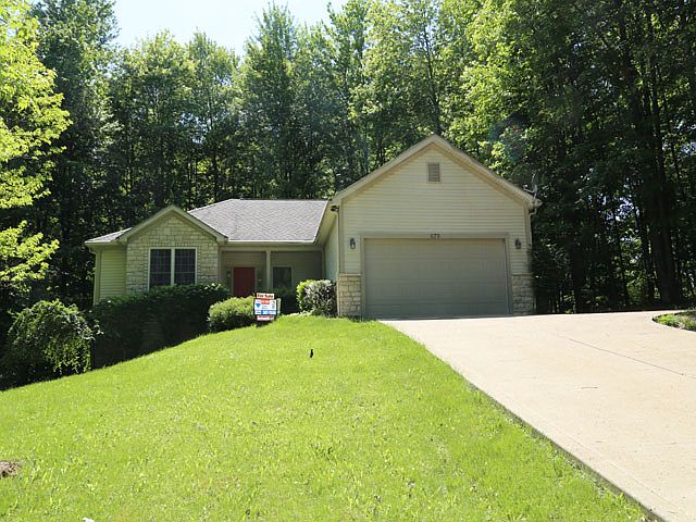 1st image of 679 Daffodil Dr