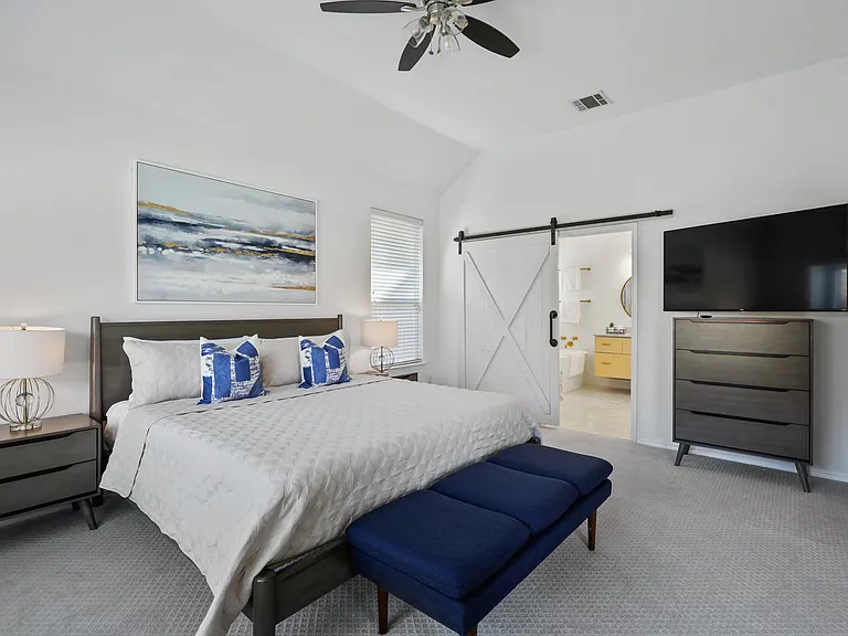 9704 Hedge Bell Dr — Photo 13