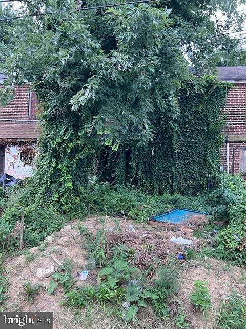 2nd image of 2627 Nolan St