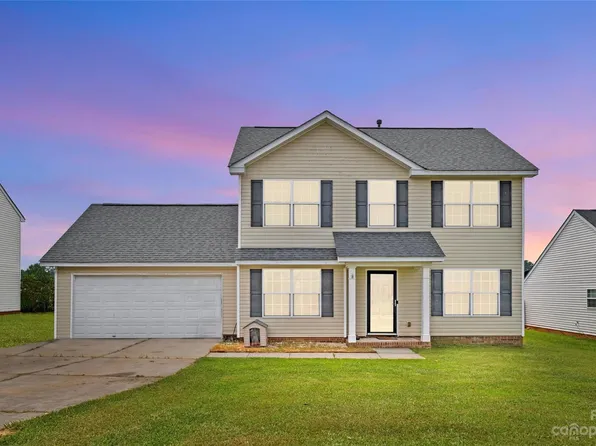 433 Glencroft Dr, Wingate, NC 28174