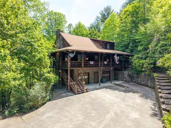 7866 Upper Hightower Rd, Hiawassee, GA 30546