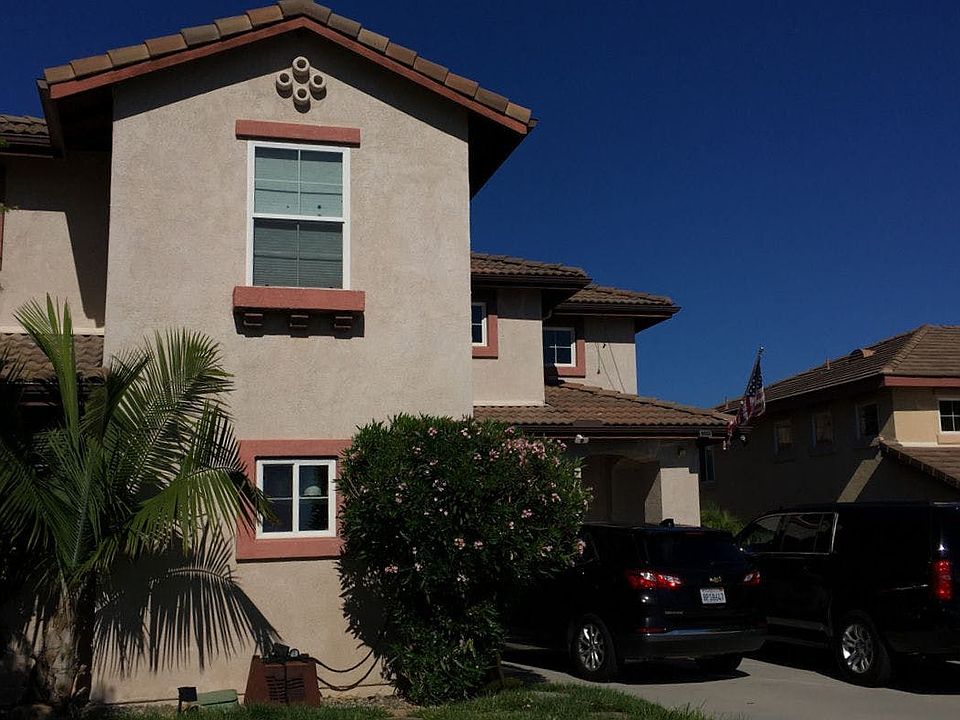 1st image of 704 Casita Ln