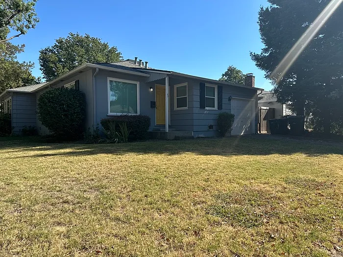 45 Aiken Way — Photo 3