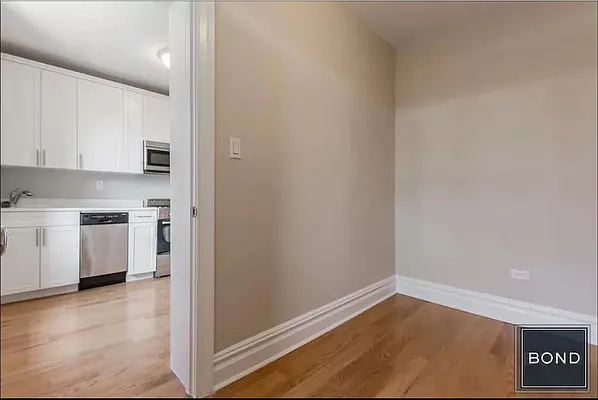 Rented by Bond New York | media 2