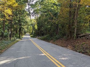 112 Old Milford Rd, Brookline, NH 03033