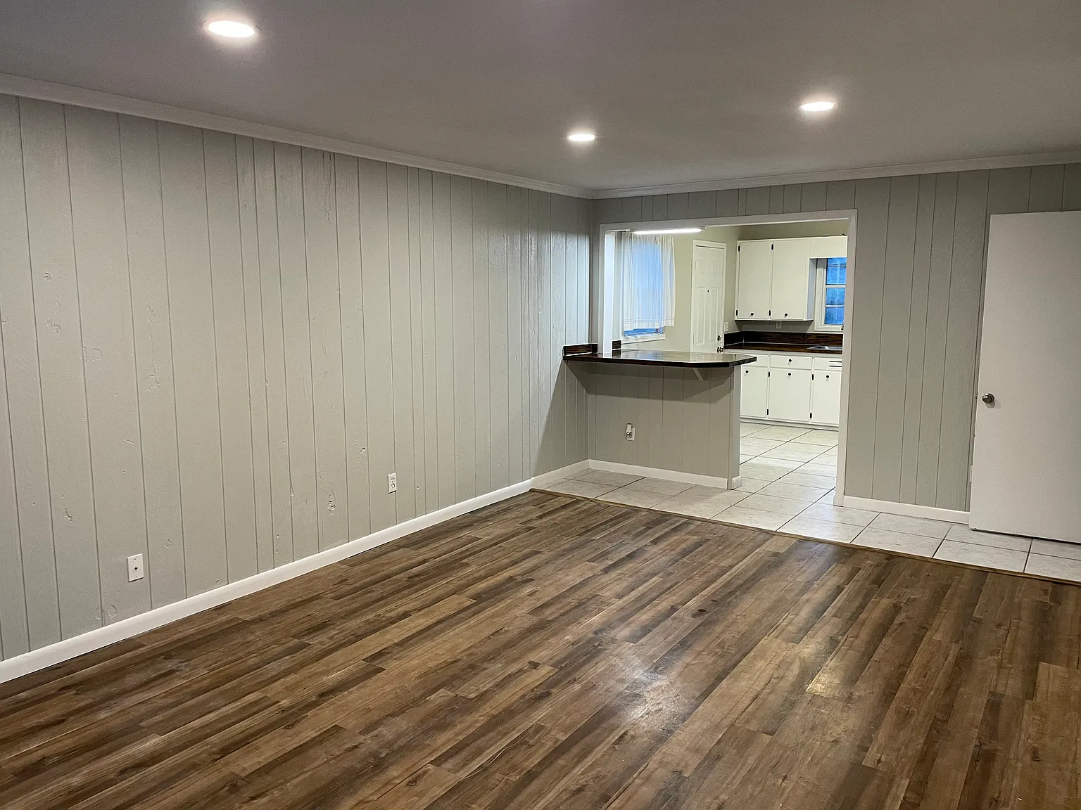 2 bed, 1008 sqft, $1,450 — Photo 3