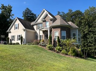 2325 Poplar Grove Dr, Ooltewah, TN 37363