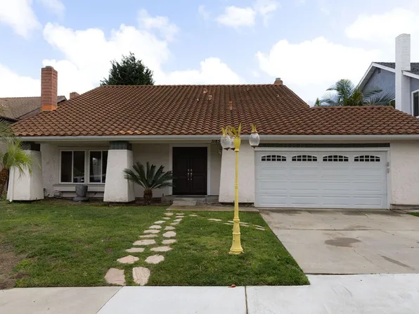 3185 Brougham Ct, Oceanside, CA 92056