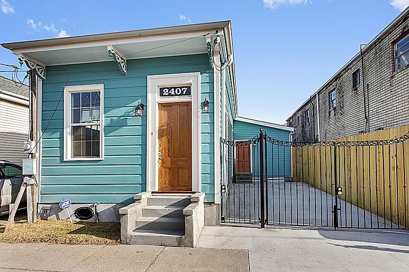 1st image of 2407 Orleans Ave