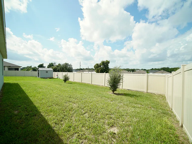 4325 Deleon St — Photo 19