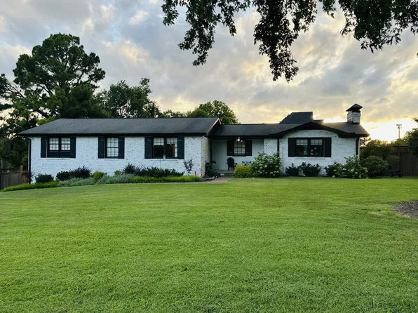 2460 Fairbrook Dr, Nashville, TN 37214