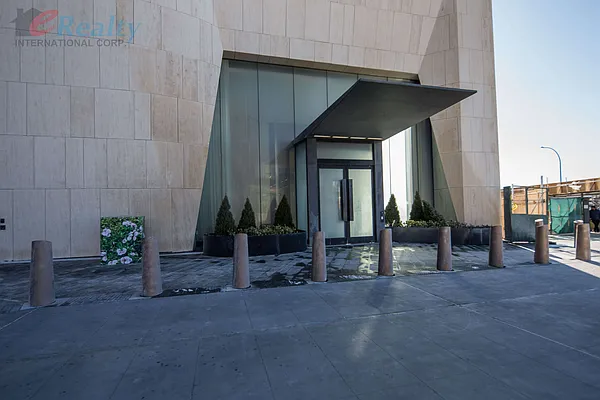 Rented by E Realty International Corp | media 45