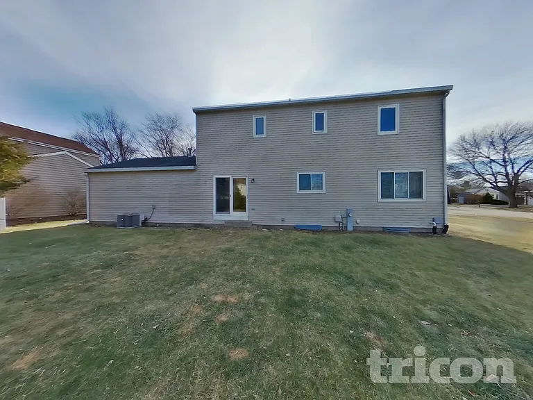 1331 Fairfield Ct — Photo 18