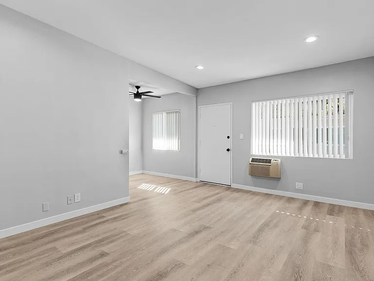 9632 Ball Road — Photo 13