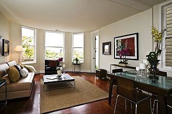 Dining/living room :: 256 Castro St.