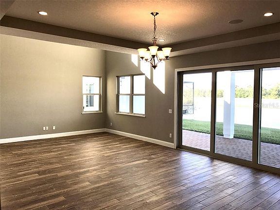 5th image of 10769 Royal Cypress Way
