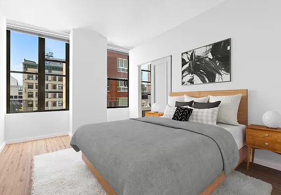 4th image of 252 W 30th St APT 4B