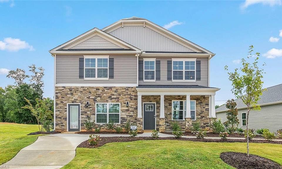 1st image of 3108 Middle Creek Ln