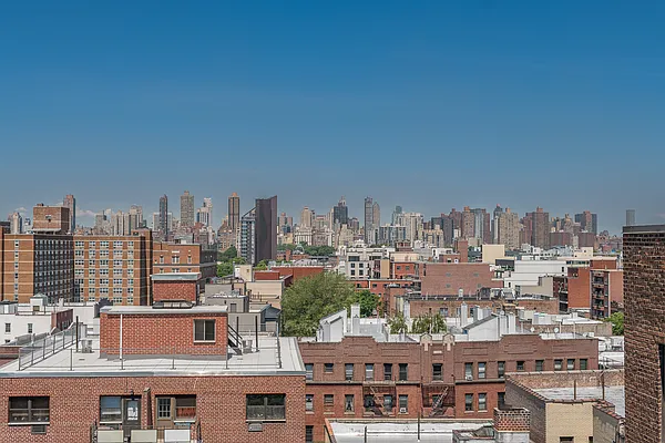 Sold by Amorelli Realty | media 23