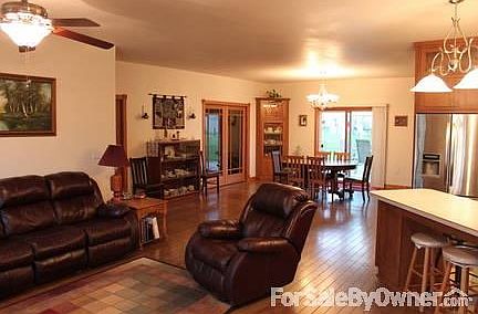 Warm inviting atmosphere
						:
						View of living room and dining areas from just inside the front entry